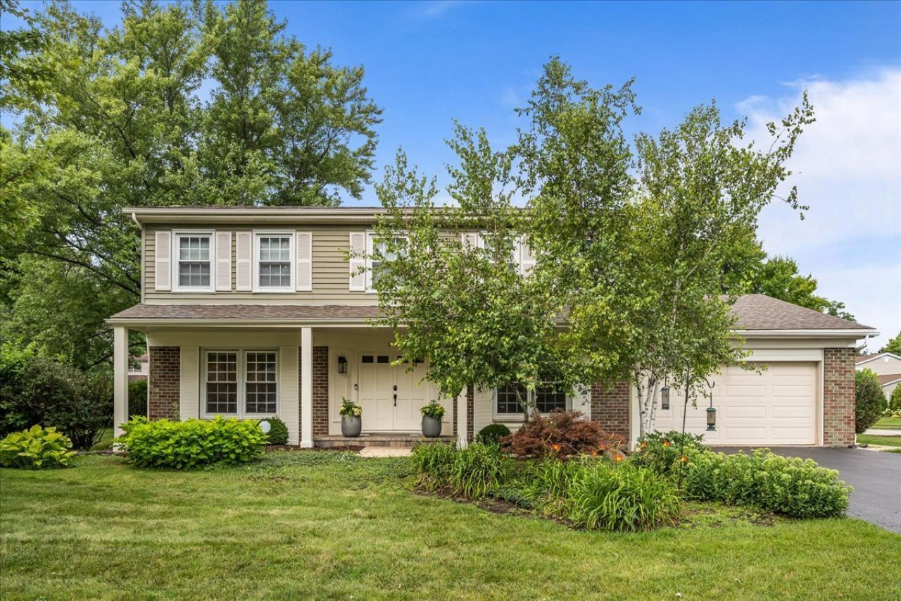 154 Willow Avenue, Deerfield, IL 60015 Main Photo