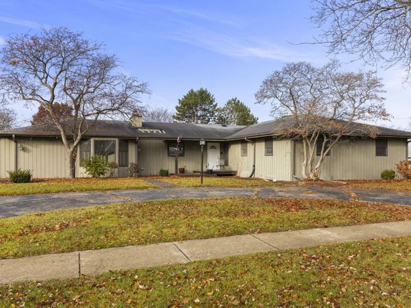 10501 Cindy Jo Avenue , Huntley, IL 60142