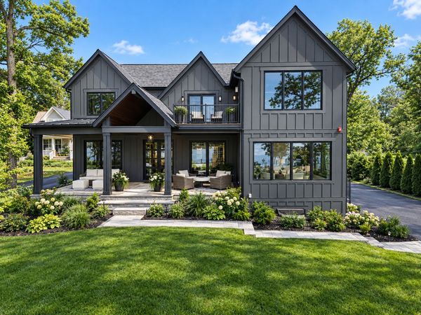504 N Old Rand Road , Lake Zurich, IL 60047
