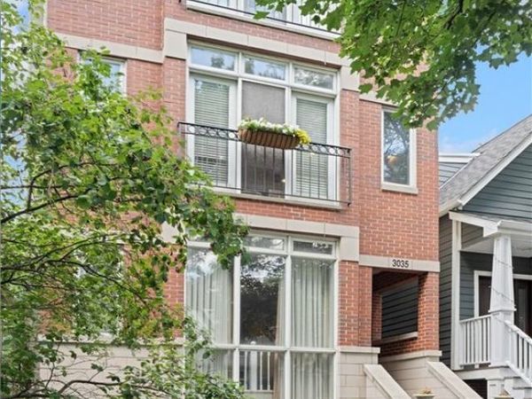 3035 N SEMINARY Avenue , Unit 2, Chicago, IL 60657