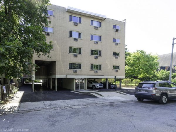 4939 S Dorchester Avenue, Unit 5F, Chicago, IL 60615