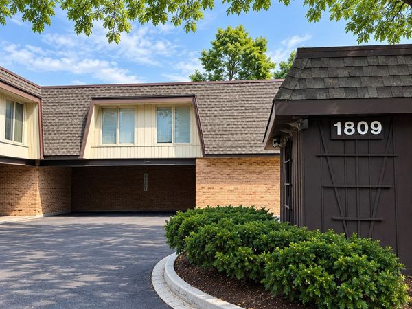 1809 Tanglewood Drive , Unit G, Glenview, IL 60025