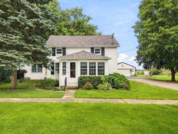 306 N Canal Street , Newark, IL 60541