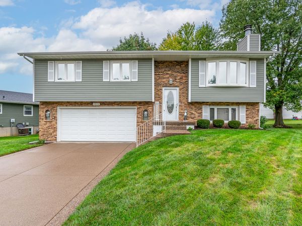 3426 Ridge Court, Davenport, IA 52806