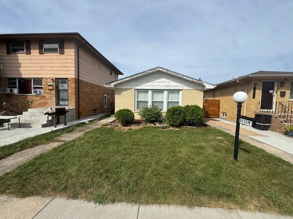 11714 S Throop Street , Chicago, IL 60643