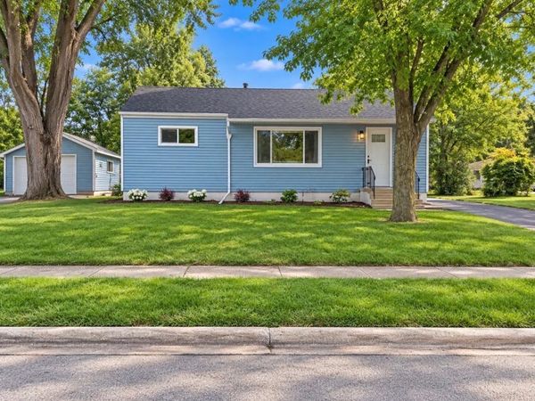 2127 Indian Road , Waukegan, IL 60087