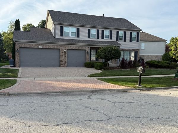 730 Castlerea Lane , Des Plaines, IL 60016