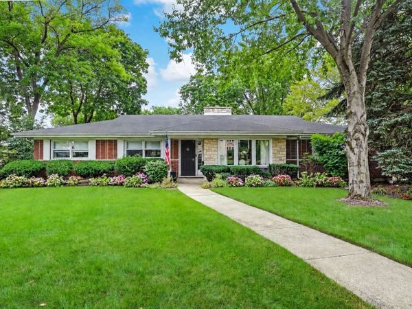 443 Blackstone Avenue , La Grange, IL 60525