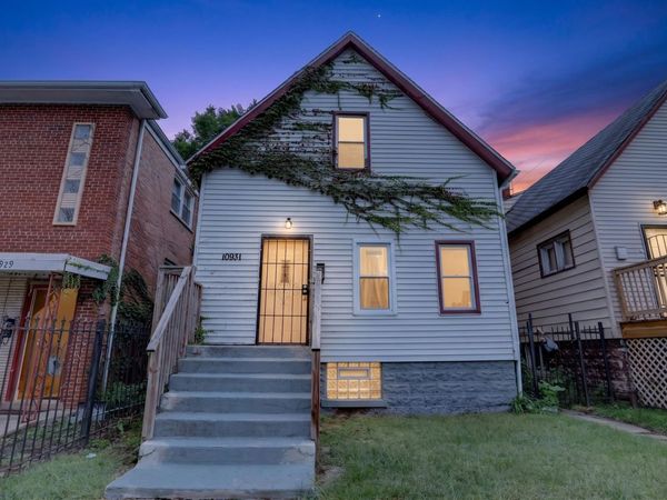 10931 S State Street , Chicago, IL 60628