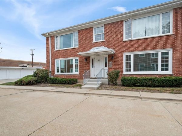 Unit 1E, Glenview, IL 60025