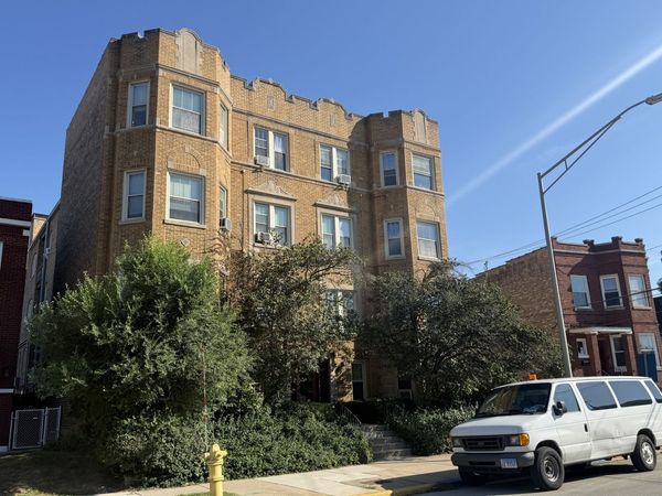 7639 W Jackson Boulevard , Unit 1E, Forest Park, IL 60130