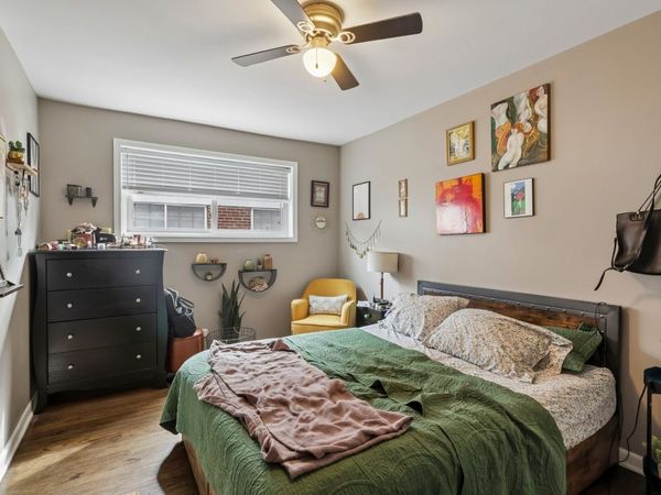 6306 N Hermitage Avenue , Unit E, Chicago, IL 60660