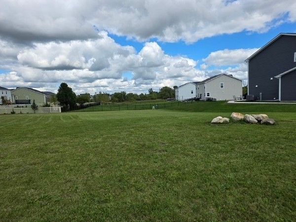 910 Courtney Lane , Marengo, IL 60152