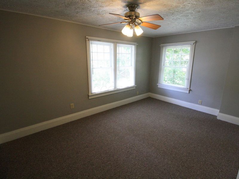 242 E Northwood Avenue , Columbus, OH 43201 Photo 16