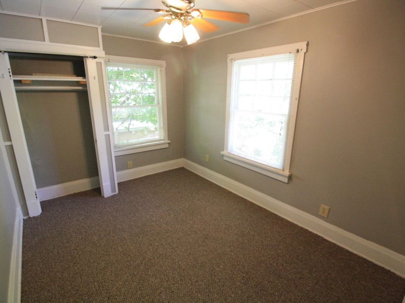 242 E Northwood Avenue , Columbus, OH 43201 Photo 18