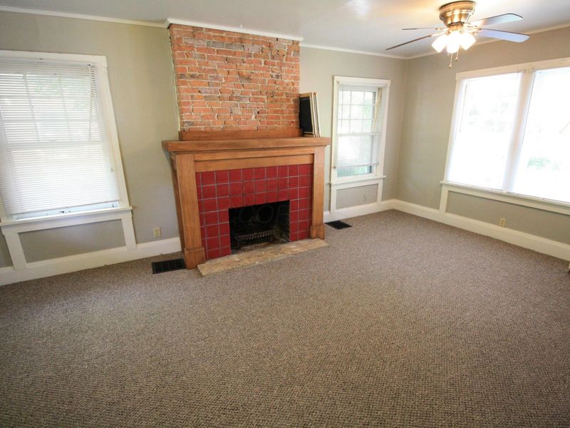 242 E Northwood Avenue , Columbus, OH 43201 Photo 4