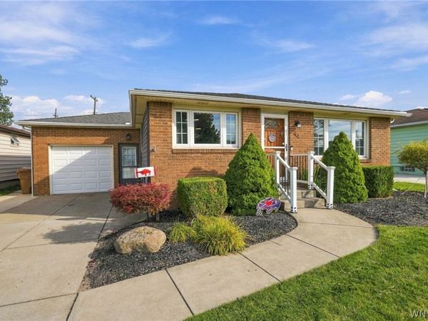 44 Poinciana Parkway, Buffalo, NY 14225