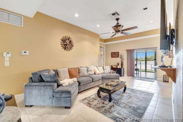 5519 Pebble Brook Lane , Boynton Beach, FL 33472 Photo