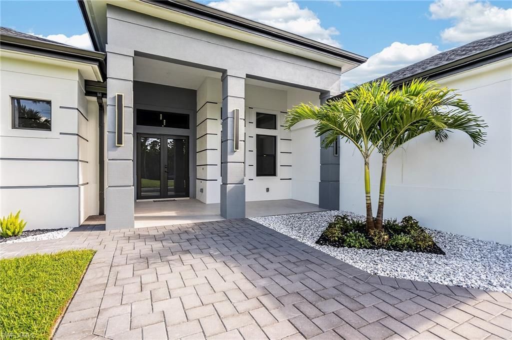 2941 32nd Ave Se, Naples, FL 34117 Photo