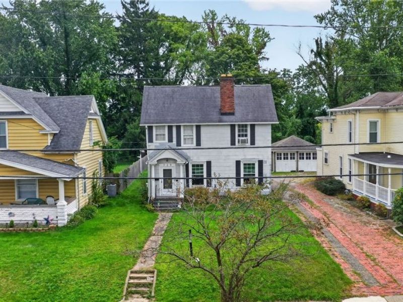729 Main Street, Conneaut, OH 44030 Photo 4