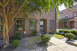 21 Townpark Circle photo 4