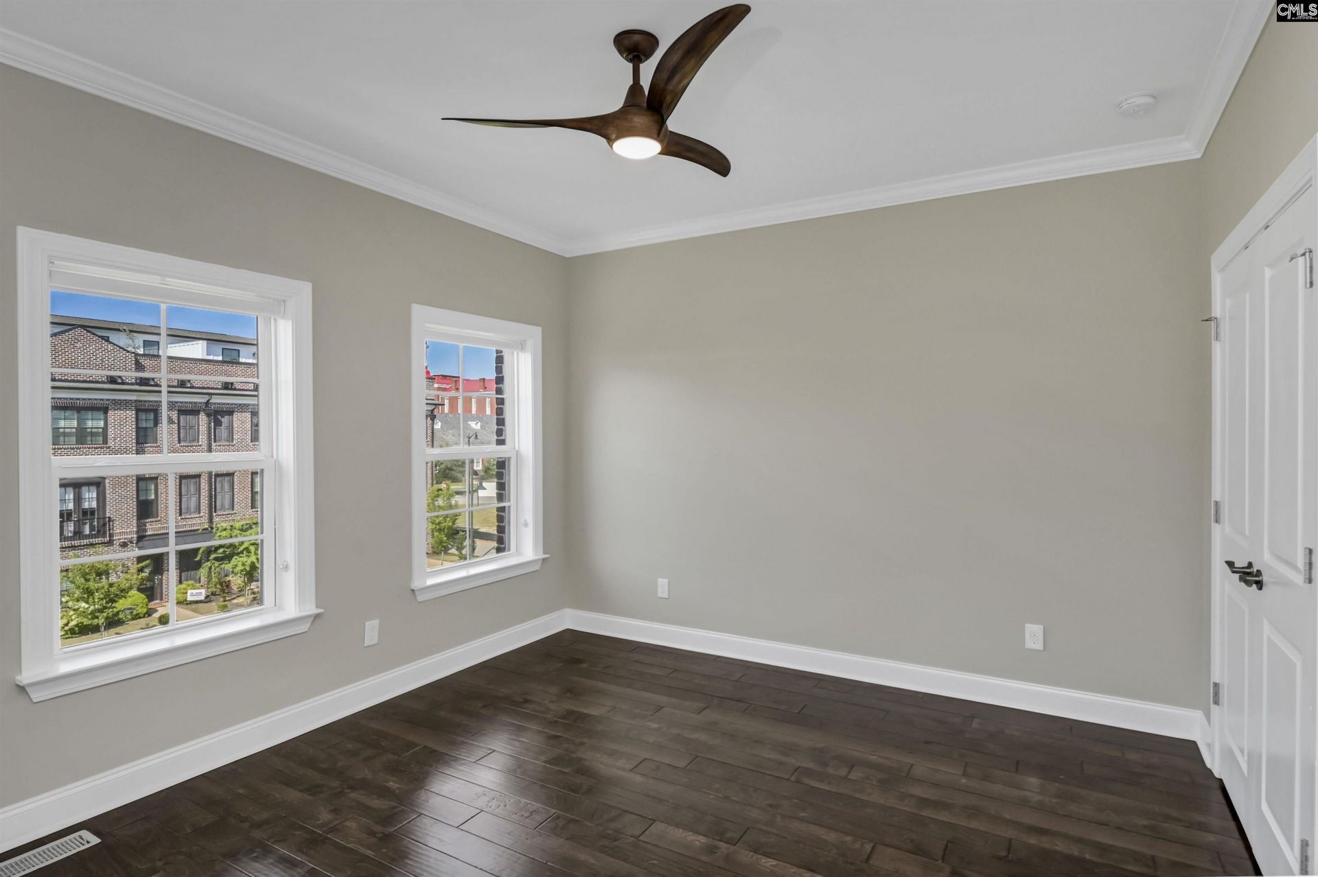 21 Townpark Circle Photo 33
