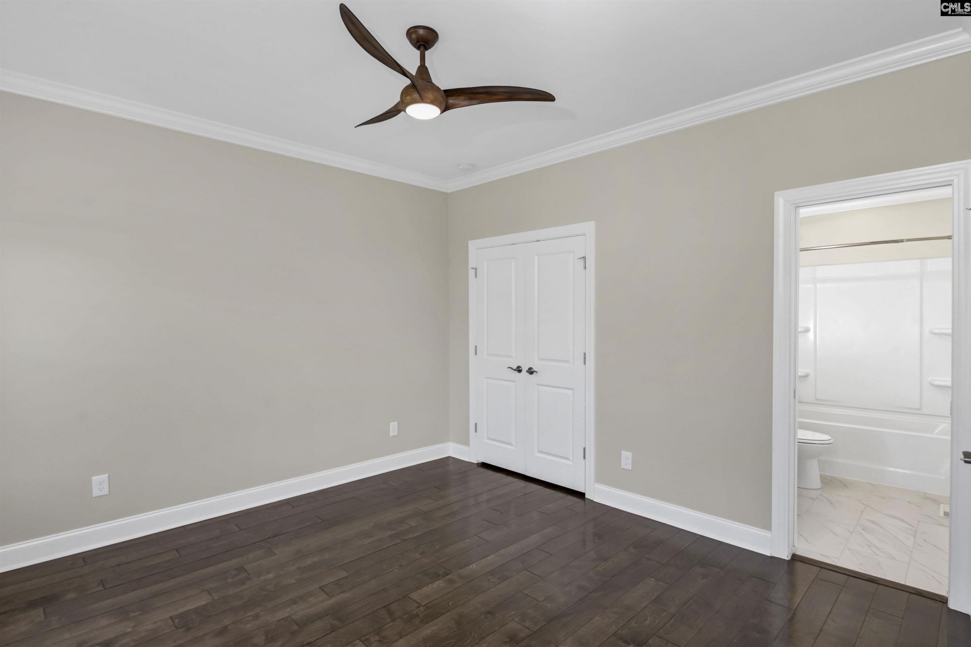 21 Townpark Circle Photo 36