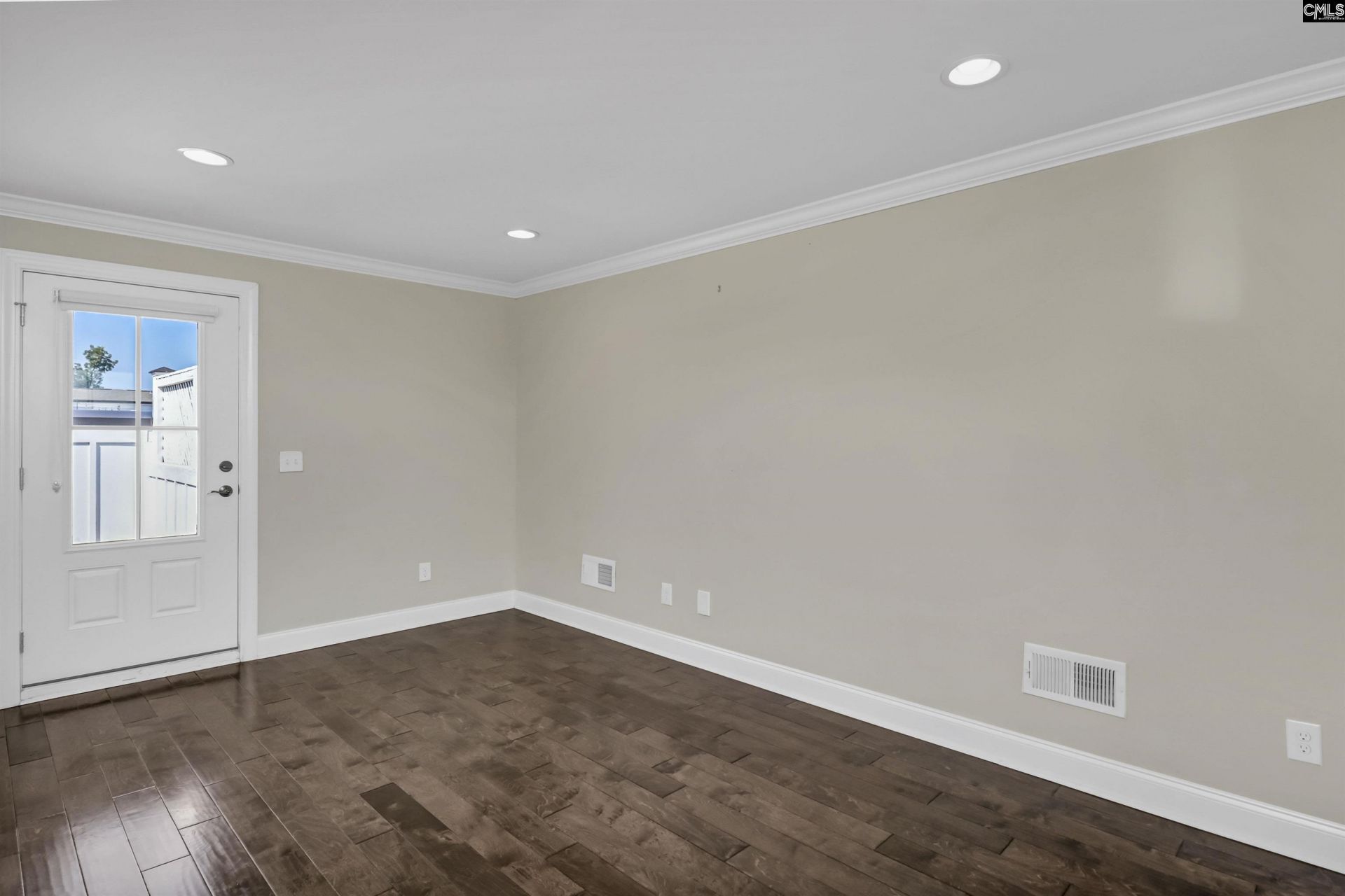 21 Townpark Circle Photo 41