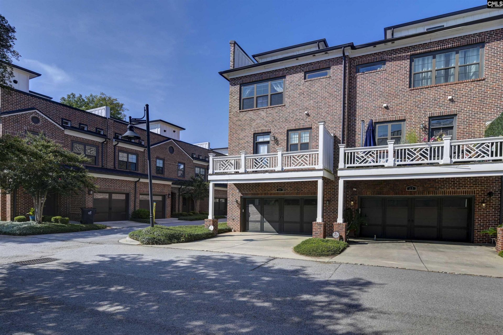 21 Townpark Circle Photo 45