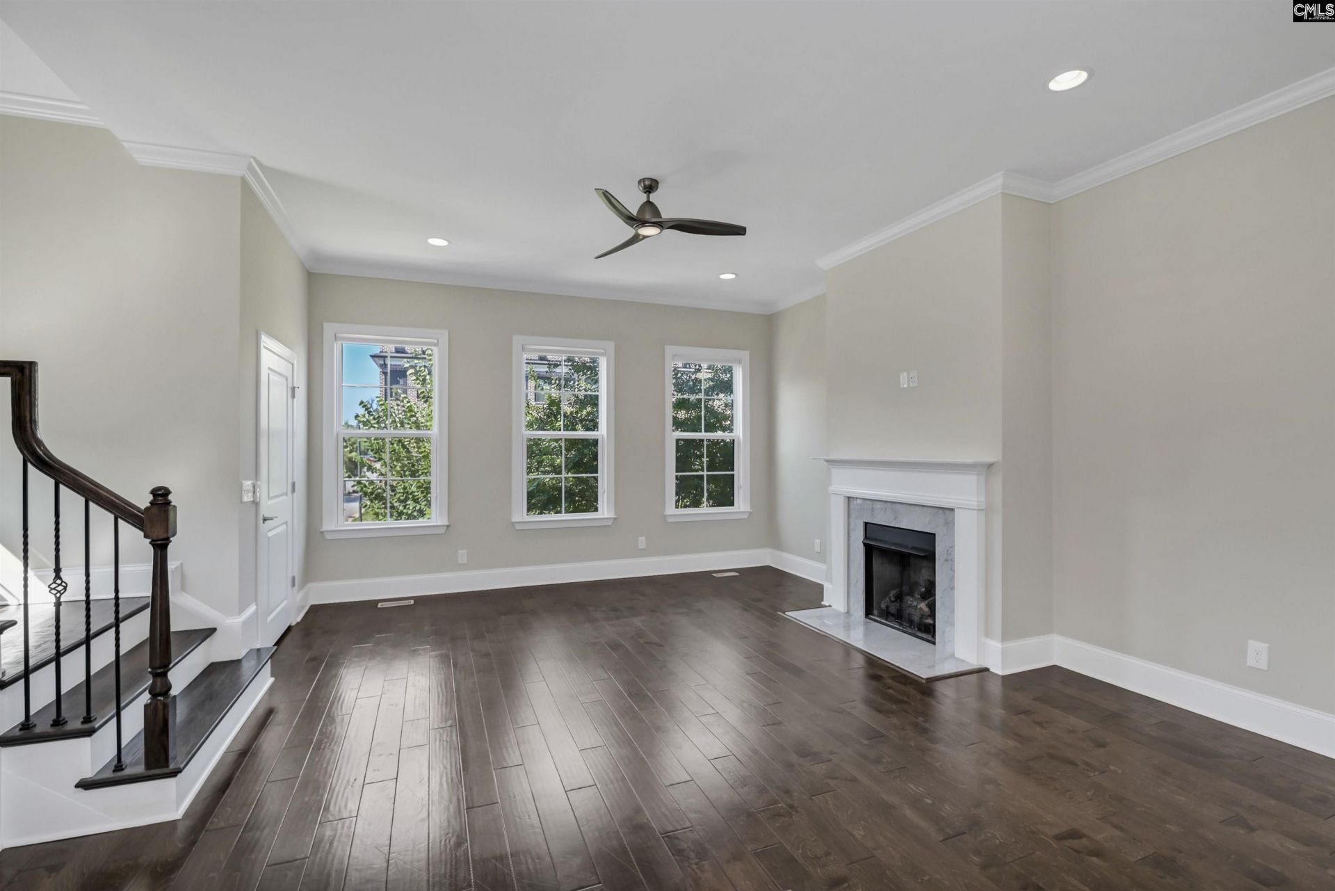 21 Townpark Circle Photo 9