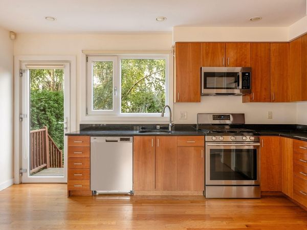 13 Clary Street, Cambridge, MA 02139