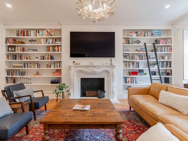 53 Mount Vernon St, Unit 3, Boston, MA 02108