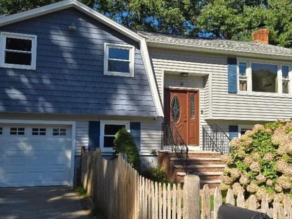 46 Willow St, Tewksbury, MA 01876