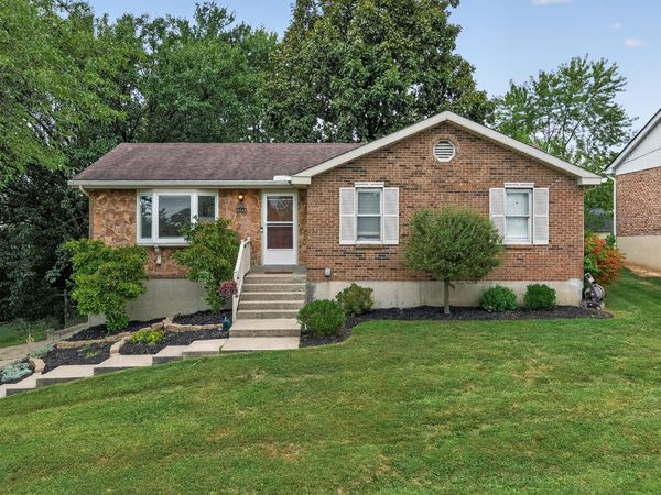 8542 Quinn Drive, Florence, KY 41042