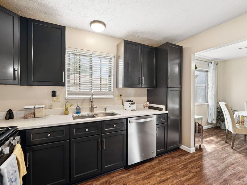 3008 Upton Road W, Columbus, OH 43232 Photo 7