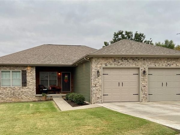 11618 Finley Drive , Dexter, MO 63841
