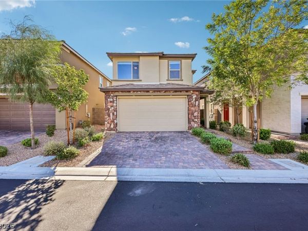 384 Wind Poppy Street , Las Vegas, NV 89138