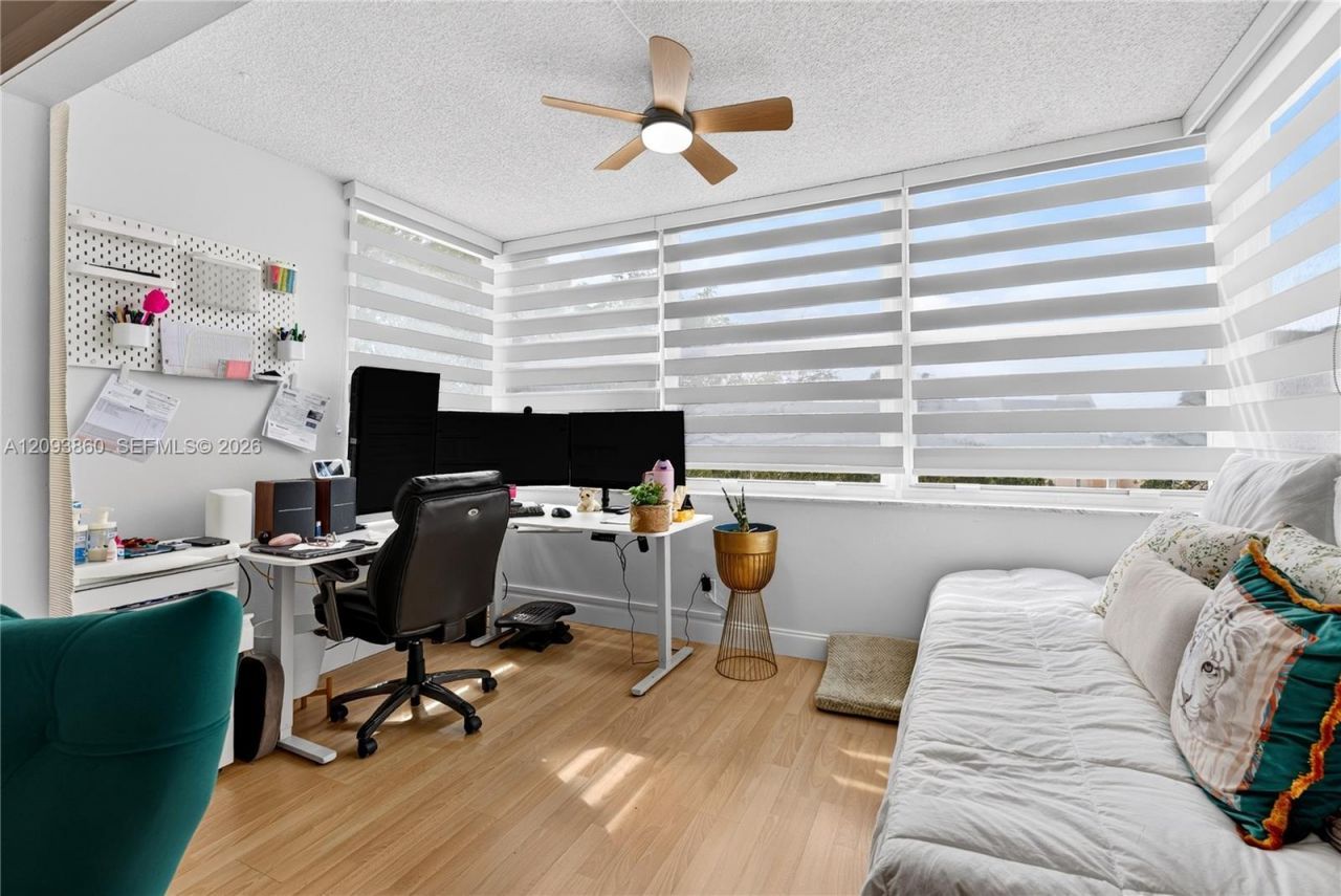 6600 Cypress Rd , Unit 405, Plantation, FL 33317 Photo