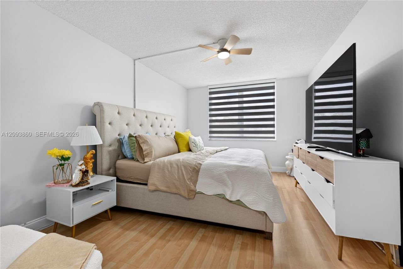 6600 Cypress Rd , Unit 405, Plantation, FL 33317 Photo