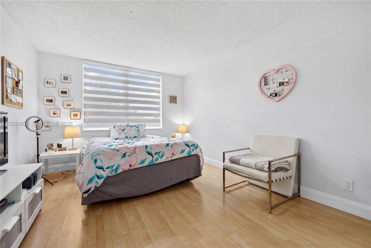 6600 Cypress Rd , Unit 405, Plantation, FL 33317 Photo