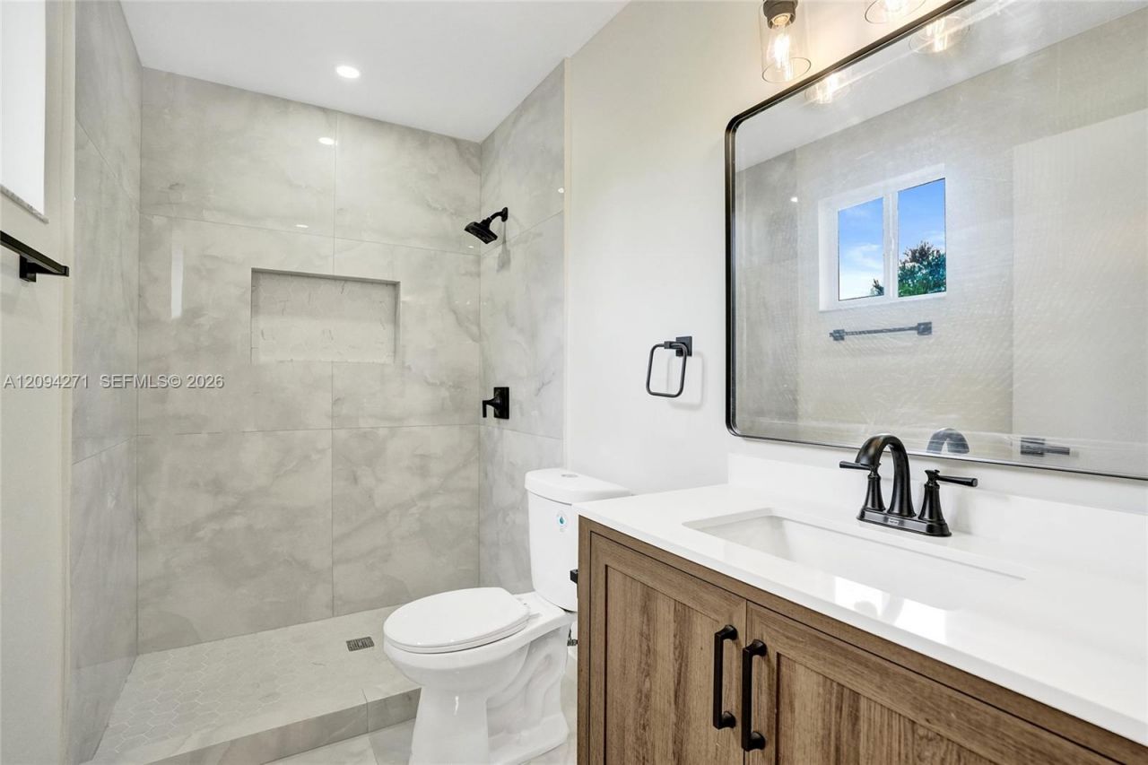8741 SW 10th St , Pembroke Pines, FL 33025 Photo