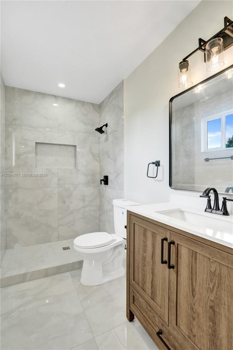 8741 SW 10th St , Pembroke Pines, FL 33025 Photo