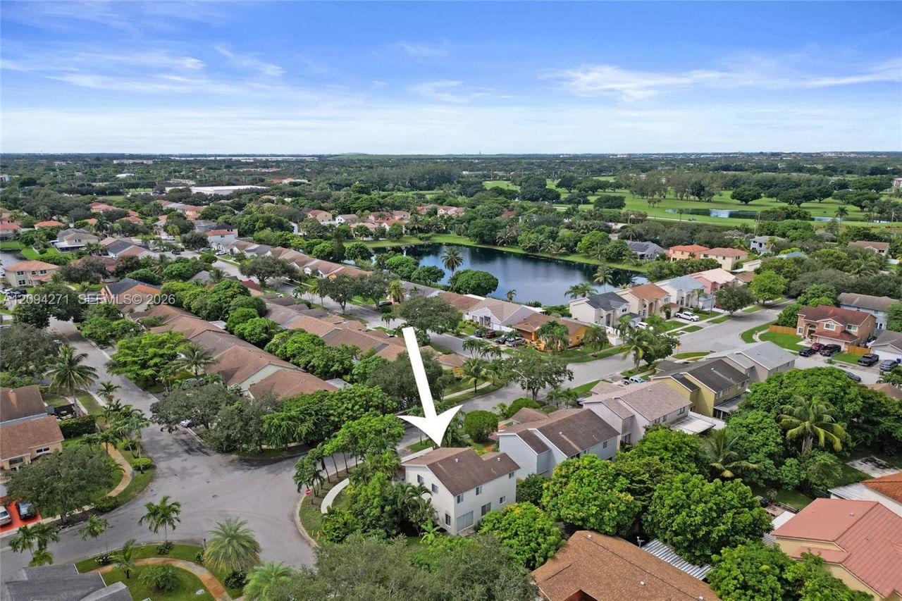8741 SW 10th St , Pembroke Pines, FL 33025 Photo