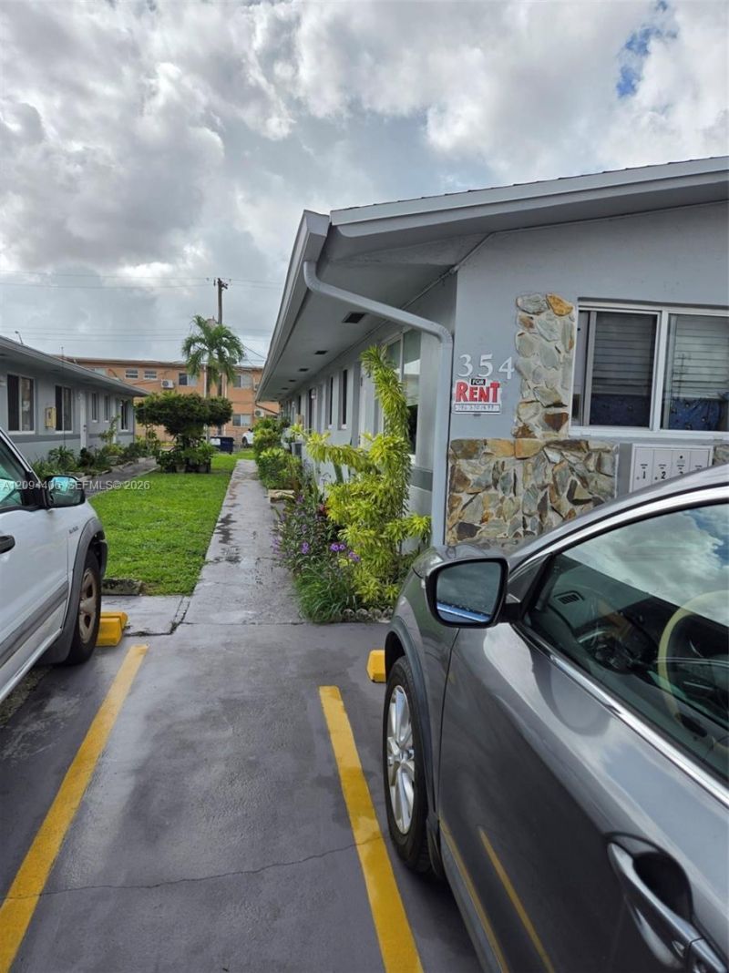 348 W 19th St , Hialeah, FL 33010 Photo