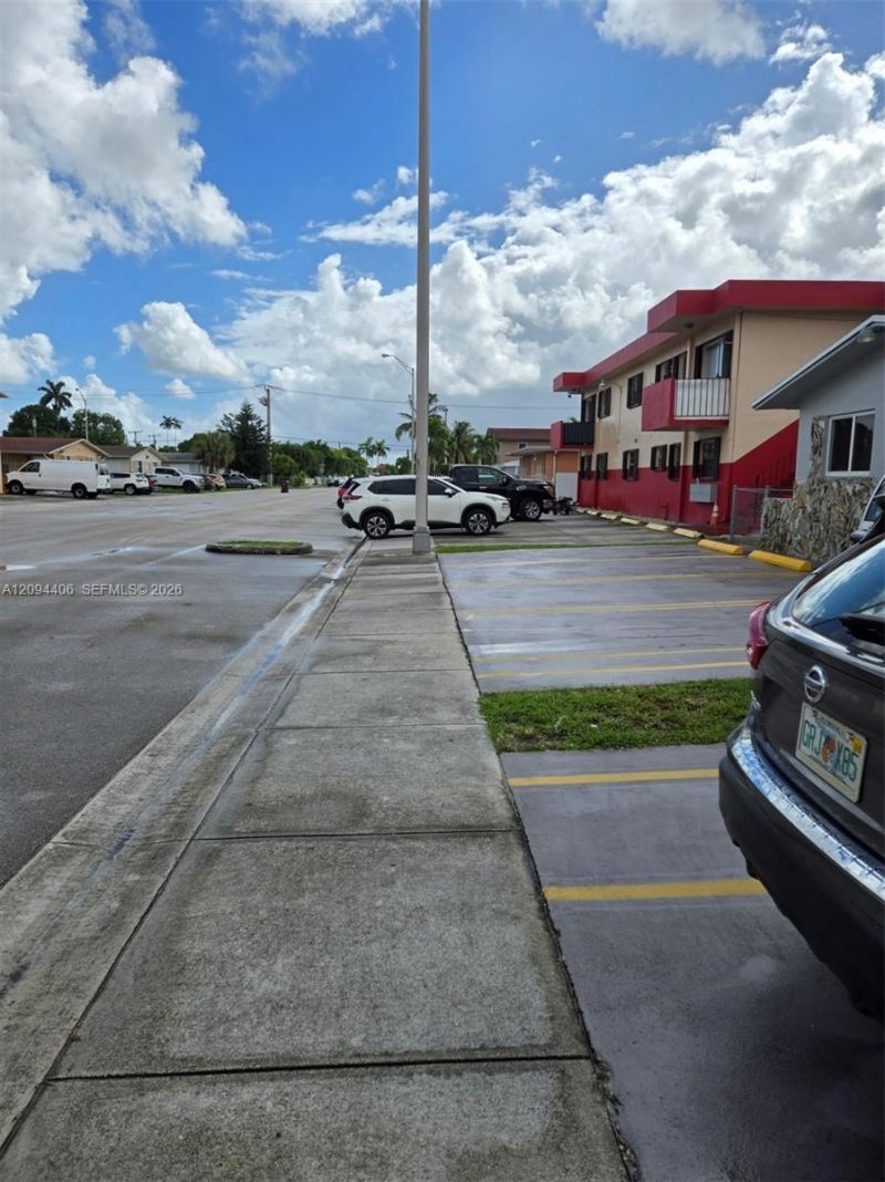 348 W 19th St , Hialeah, FL 33010 Photo