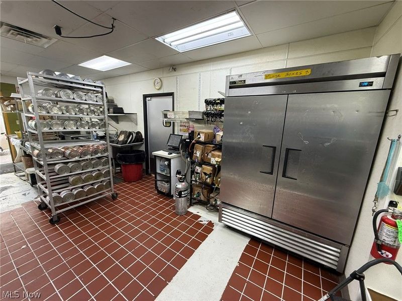 205 Commercial Avenue SE, New Philadelphia, OH 44663 Photo 14