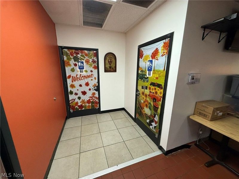 205 Commercial Avenue SE, New Philadelphia, OH 44663 Photo 18