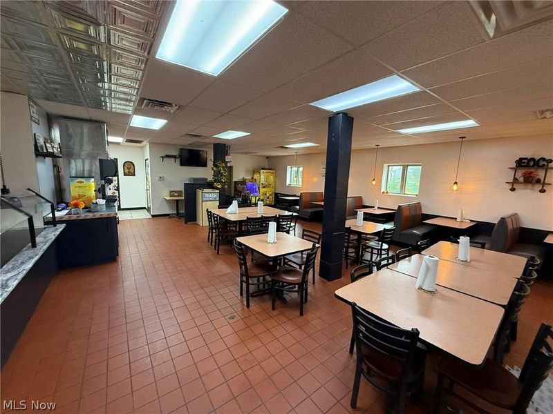 205 Commercial Avenue SE, New Philadelphia, OH 44663 Photo 5