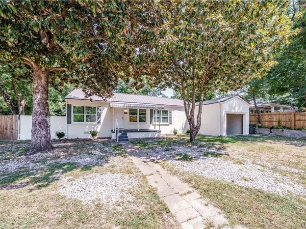 1805 17th Avenue E, Tuscaloosa, AL 35404