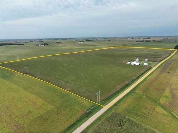 718 Grant Ave. , Tipton, IA 52772